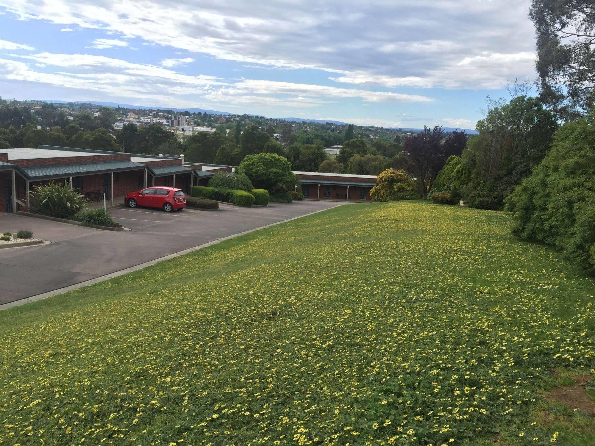 Warragul Views Motor Inn Exterior photo